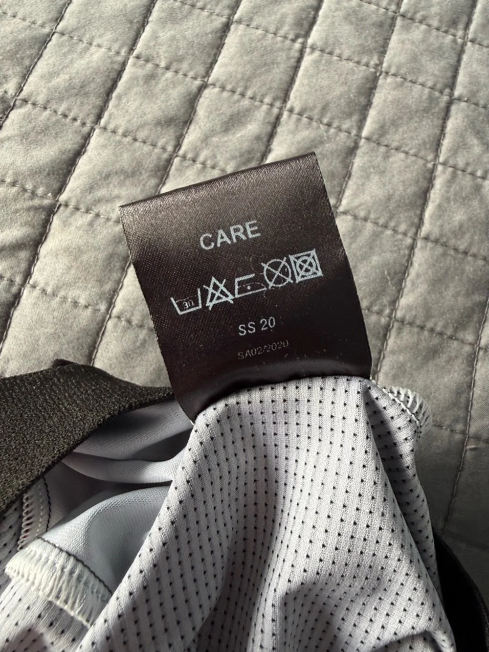 Peppermint Cycling Ice Raspberry Signature Riding Cap - Picture 6 of 6